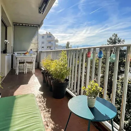 公寓 Homey The Nest - New / Balcon Prive / Free Parking 安纳马斯